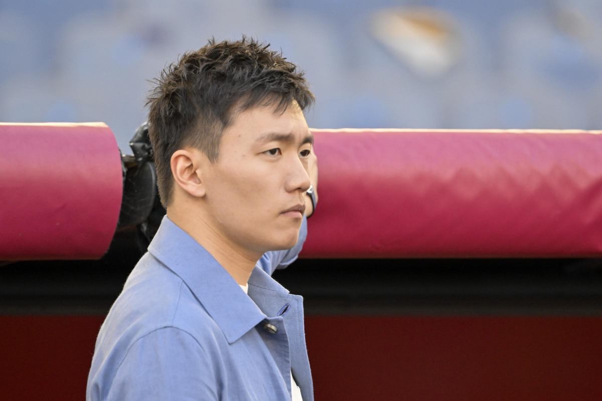 Annuncio su cessione dell'Inter da Zhang