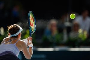 Tennis, sviene davanti a tutti: la dinamica