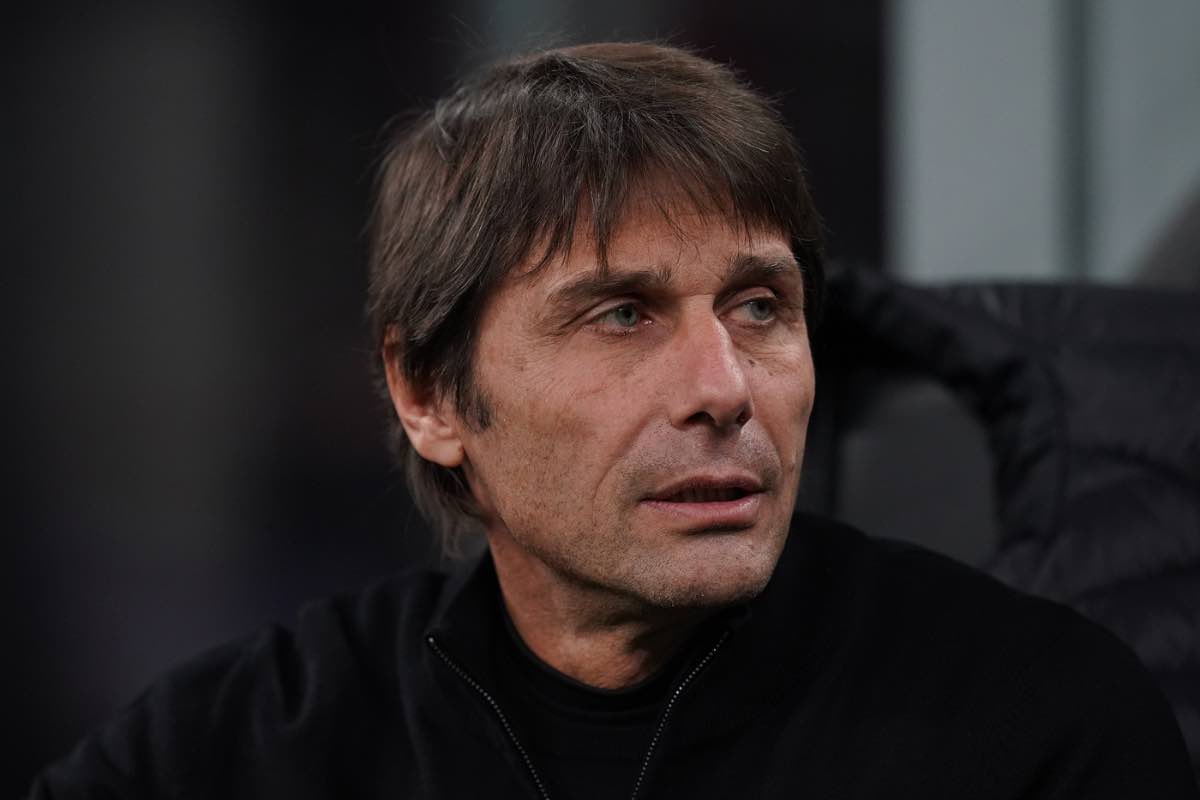 Conte si taglia l’ingaggio: via libera al Milan