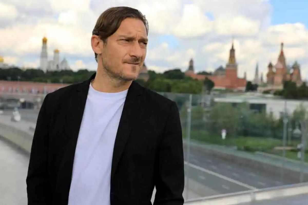 Francesco Totti showgirl parla