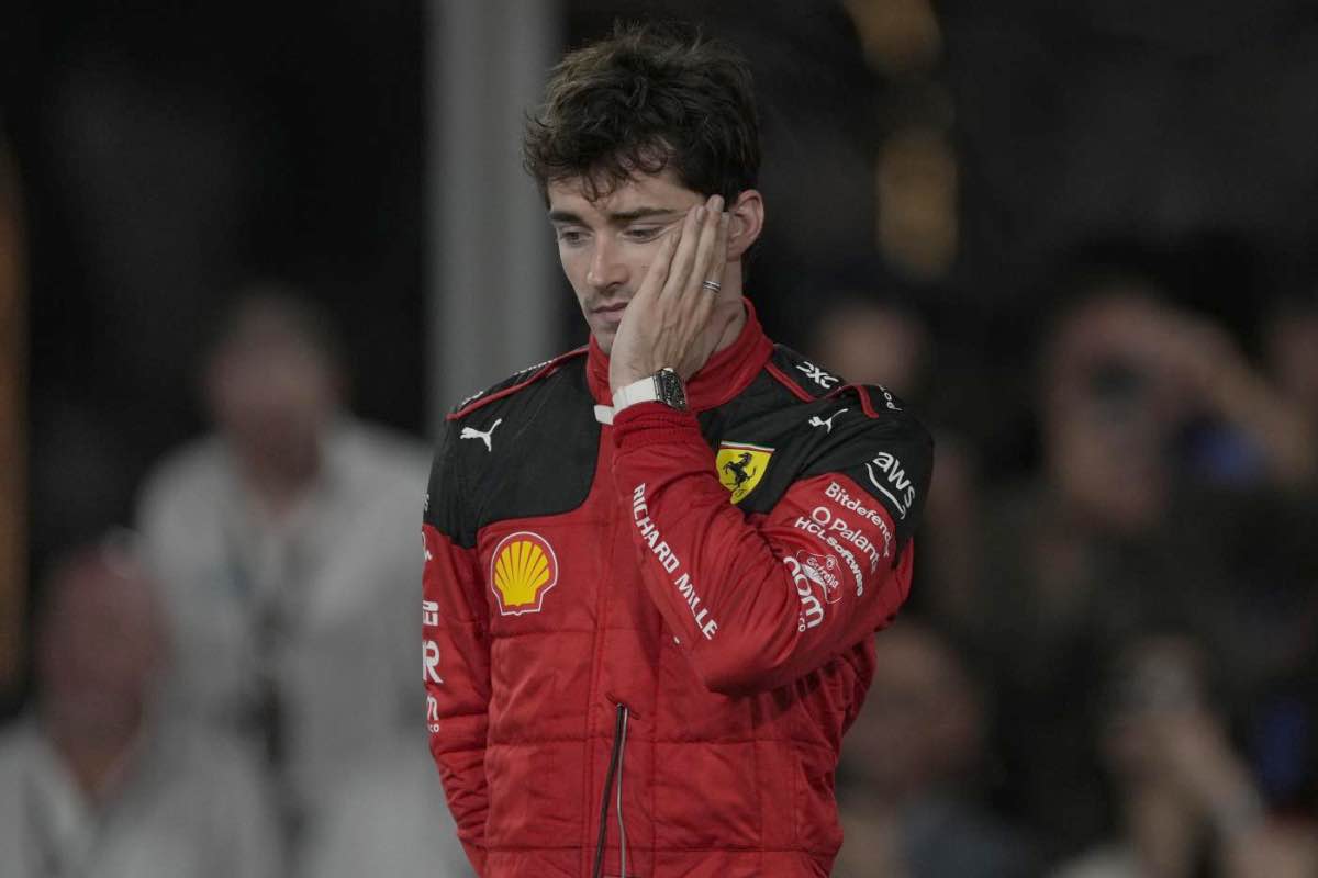 Leclerc via dalla Ferrari