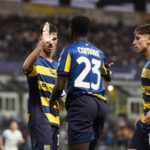 Bernabe insieme ai suoi compagni